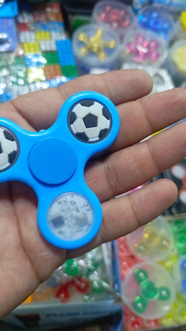 Fantastic Toys Led Fidget Spinner, Finger Spinner, Hand Spinner Multi Color